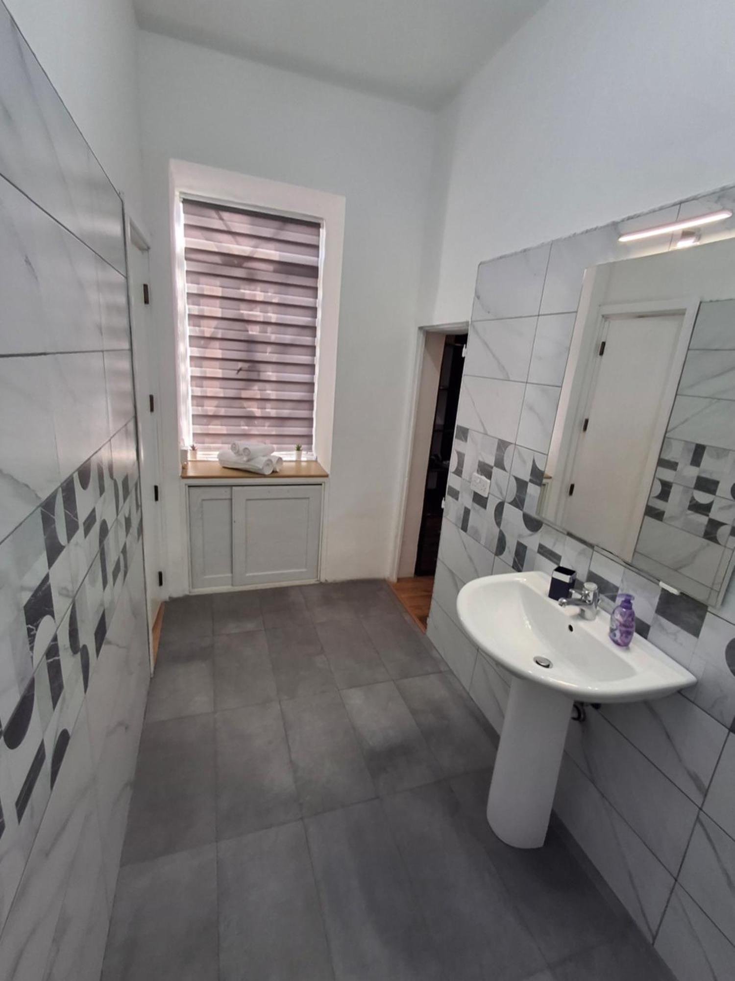Bed and Breakfast Rotas B Saint Julian's Екстер'єр фото